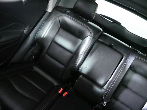 Used 2018 GMC Terrain SLT w/ Preferred Package AWD/4WD image 12
