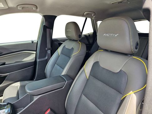 Used 2024 Chevrolet Trax ACTIV FWD image 19