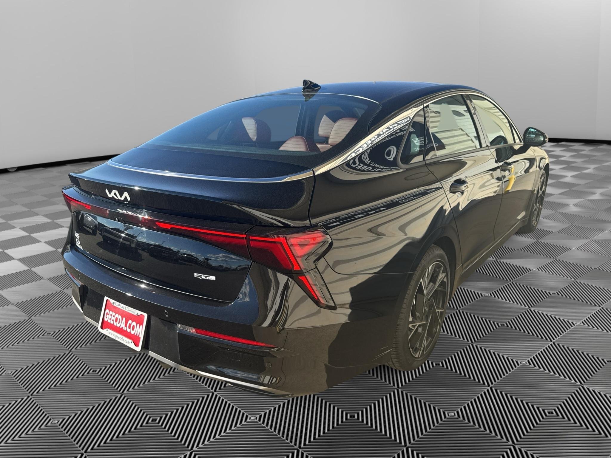 Certified 2025 Kia K5 GT-Line w/ GT-Line Premium Package AWD/4WD image 5