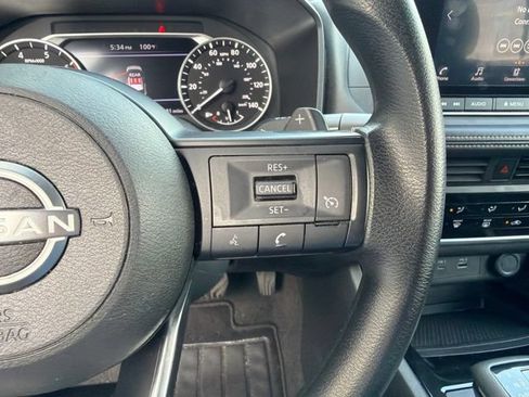 Used 2023 Nissan Rogue S AWD/4WD image 23