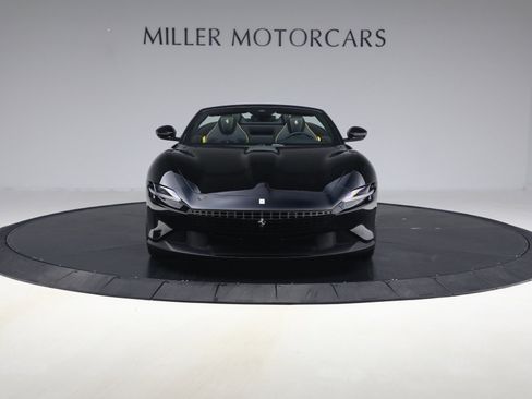 Certified 2025 Ferrari Roma Spider image 12