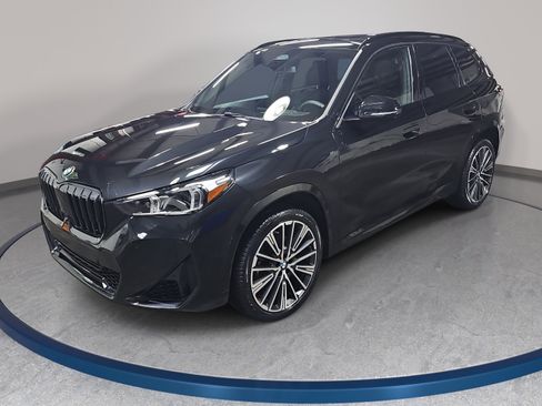 Used 2023 BMW X1 xDrive28i w/ Premium Package AWD/4WD image 1