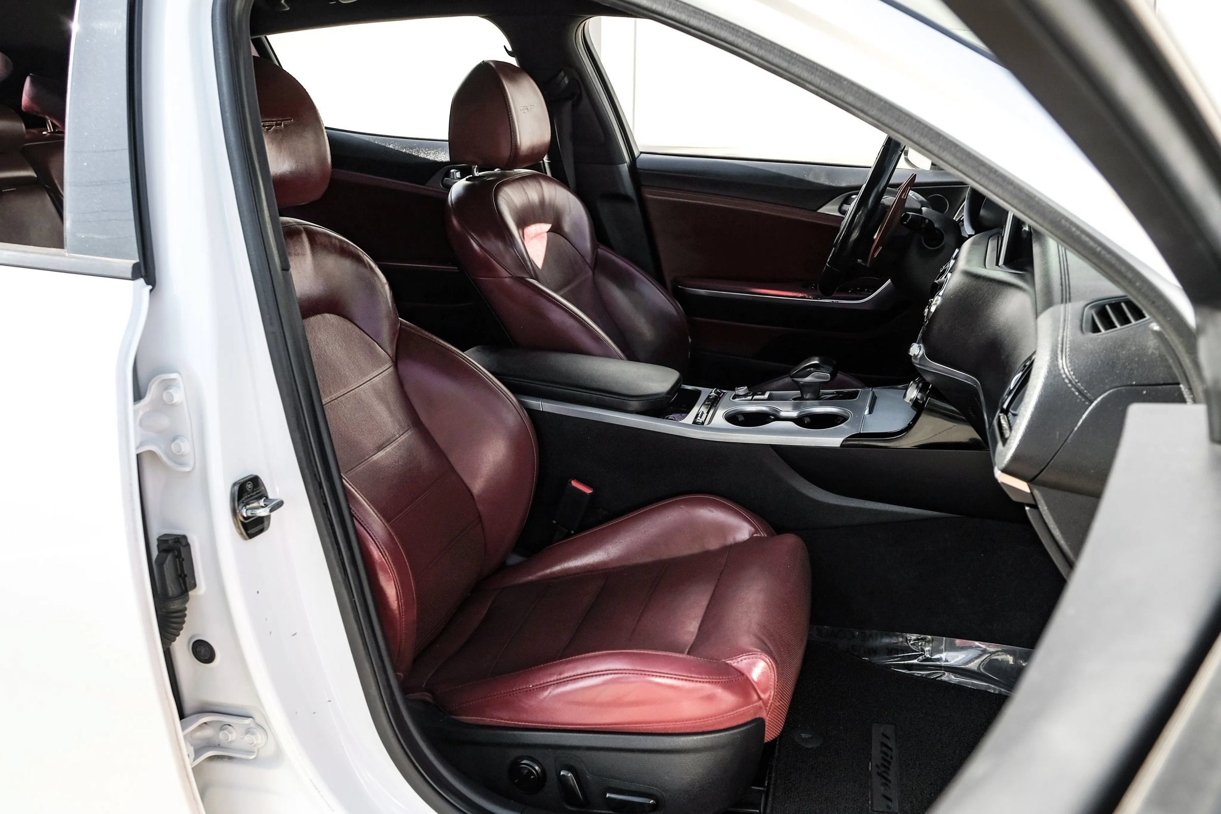 Used 2020 Kia Stinger GT2 RWD image 37
