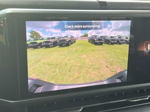 New 2026 Jeep Gladiator Sport AWD/4WD image 34