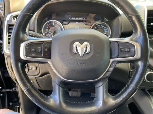 Used 2019 RAM 1500 Big Horn AWD/4WD image 18