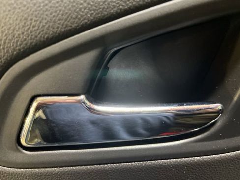 Used 2016 GMC Canyon SLT w/ Trailering Package image 11