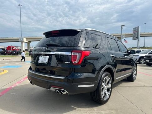 Used 2018 Ford Explorer Platinum AWD/4WD image 15