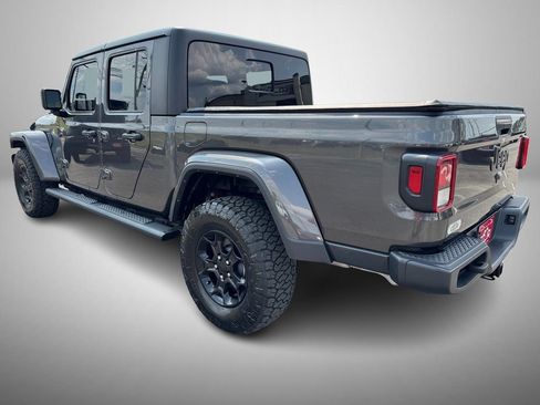 Used 2023 Jeep Gladiator Willys image 4