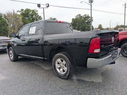 Used 2022 RAM 1500 Classic SLT image 5