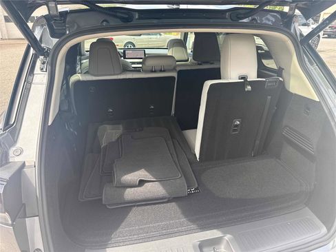 Certified 2026 INFINITI QX60 Pure w/ Cargo Package FWD image 29