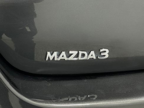 Used 2020 MAZDA MAZDA3 AWD Sedan w/ Premium Package image 39