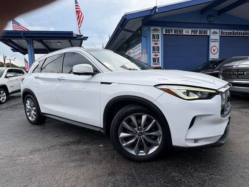 Used 2019 INFINITI QX50 Essential w/ Premium Heat Package AWD/4WD image 1