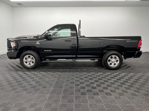 Used 2022 RAM 2500 Big Horn w/ Level C Equiment Group AWD/4WD image 2