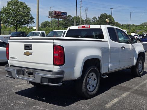 Used 2019 Chevrolet Colorado W/T w/ WT Convenience Package RWD image 3