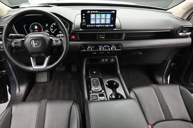 Certified 2025 Honda Pilot EX-L image 27