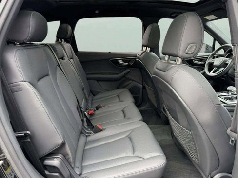 Used 2025 Audi Q7 3.0T Premium Plus w/ Premium Plus Package image 29