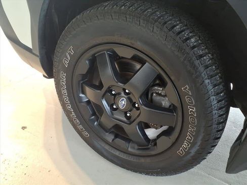 Used 2022 Subaru Outback Wilderness image 7