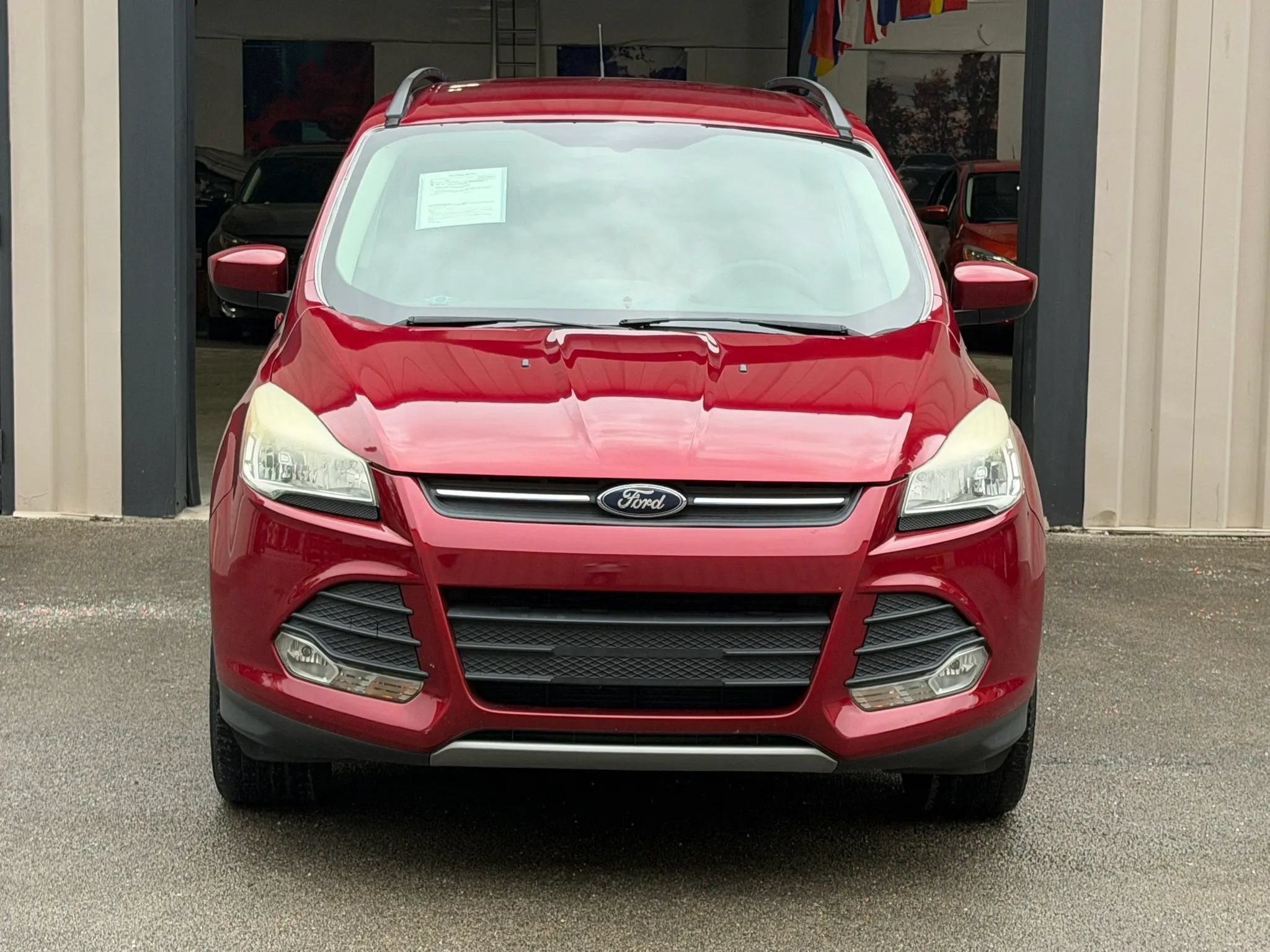 Used 2014 Ford Escape SE w/ Equipment Group 201A FWD image 2