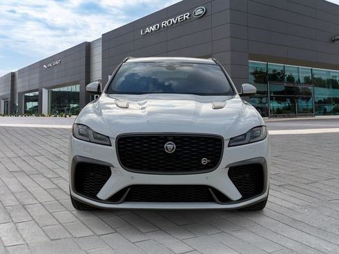 Used 2021 Jaguar F-PACE SVR AWD/4WD image 8