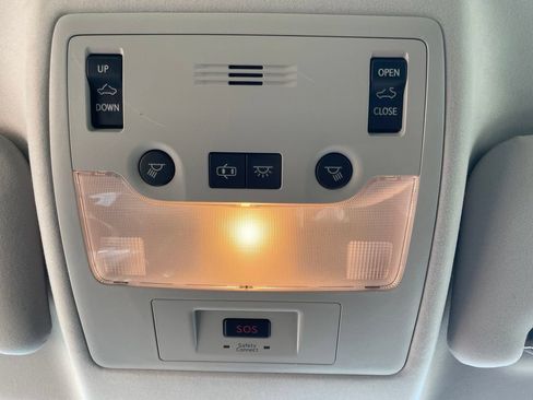 Used 2014 Lexus ES 350 w/ Premium Package FWD image 14