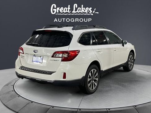 Used 2016 Subaru Outback 2.5i Limited AWD/4WD image 5