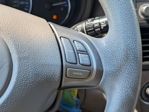 Used 2010 Subaru Forester 2.5X Premium AWD/4WD image 28