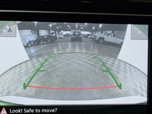 Used 2023 Volkswagen Taos S image 18