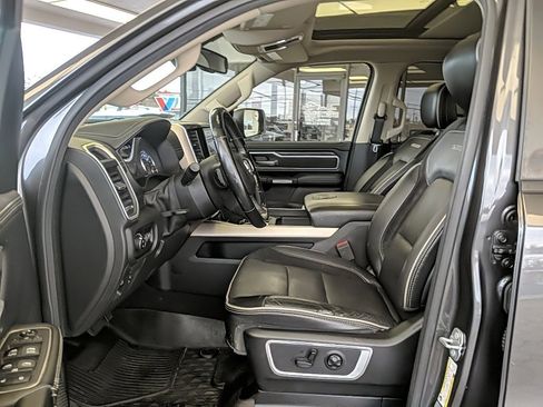 Used 2019 RAM 1500 Laramie image 11