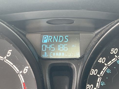 Used 2019 Ford Fiesta S FWD image 9