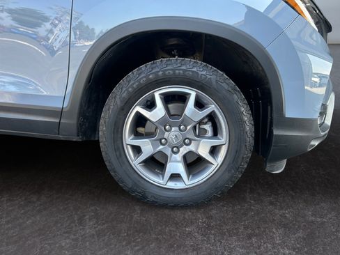 Used 2023 Honda Passport TrailSport image 14