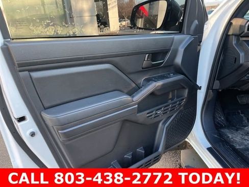 Used 2024 Toyota Tacoma SR image 5