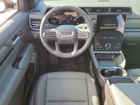 New 2026 GMC Terrain AT4 w/ LPO, Floor Liner Package AWD/4WD image 18