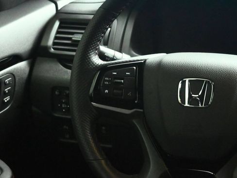 Used 2025 Honda Ridgeline Black Edition image 41