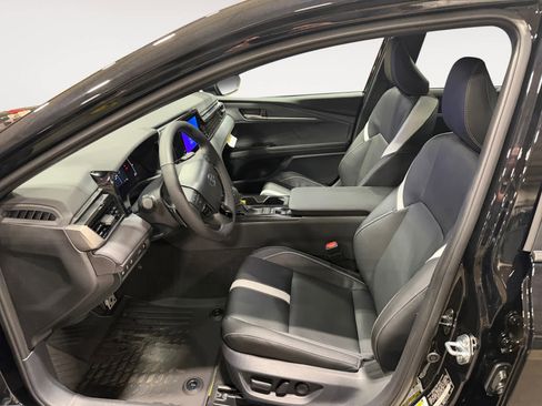 New 2026 Toyota Camry SE FWD image 9