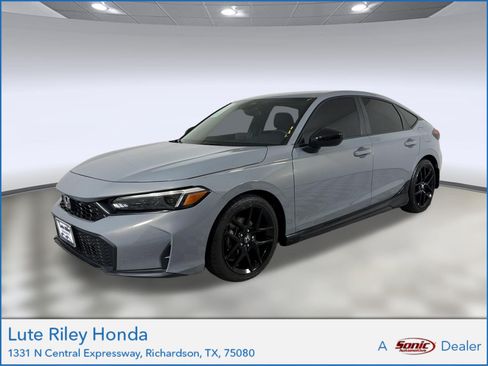 Used 2025 Honda Civic Sport image 1