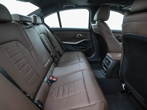 New 2025 BMW 330i xDrive Sedan w/ Premium Package image 28