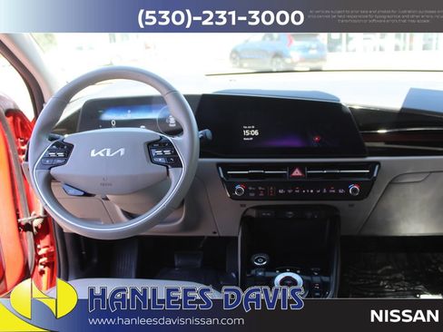 Used 2023 Kia Niro Wind FWD image 18