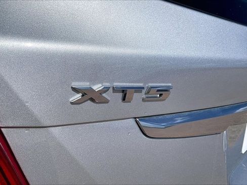 Used 2017 Cadillac XT5 Luxury AWD/4WD image 24