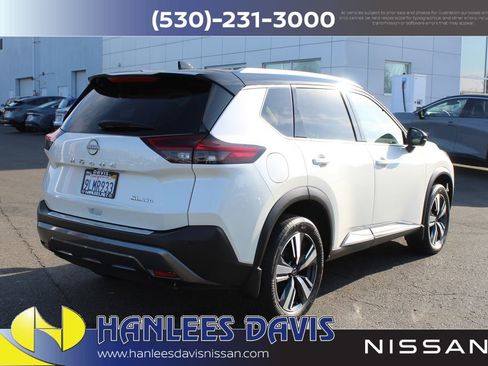 Used 2023 Nissan Rogue SL image 7