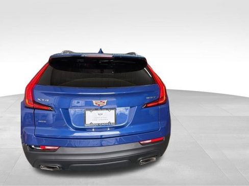 Certified 2023 Cadillac XT4 Luxury w/ Cold Weather Package image 5