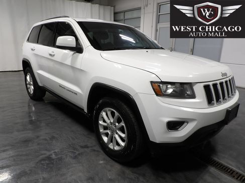 Used 2015 Jeep Grand Cherokee Laredo w/ Quick Order Package 23E AWD/4WD image 1