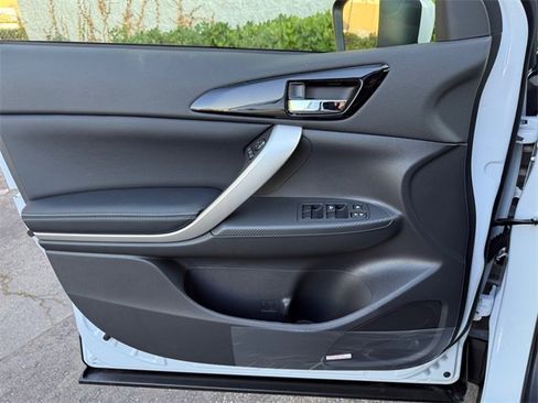 New 2026 Mitsubishi Eclipse Cross SE image 11