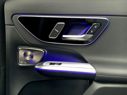 New 2026 Mercedes-Benz GLC 300 GLC 300 image 23