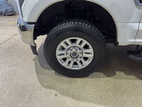 Used 2018 Ford F250 XL w/ STX Appearance Package AWD/4WD image 31