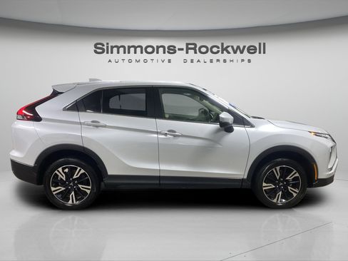 Used 2025 Mitsubishi Eclipse Cross SE AWD/4WD image 6