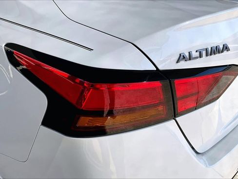 Used 2024 Nissan Altima 2.5 SR w/ SR Premium Package image 29