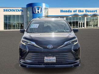 Used 2022 Toyota Sienna Platinum video 2