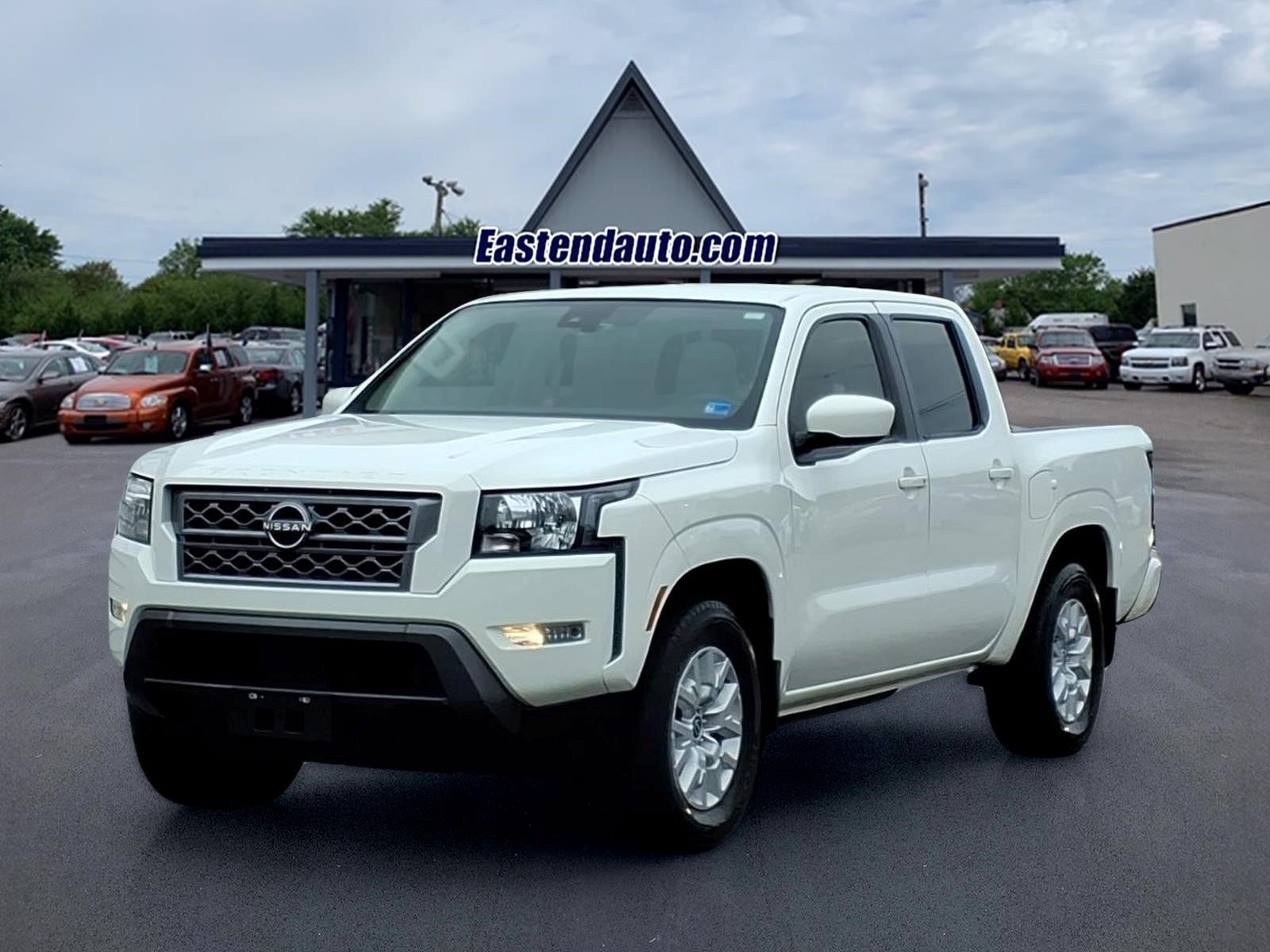 Used 2022 Nissan Frontier SV RWD image 1