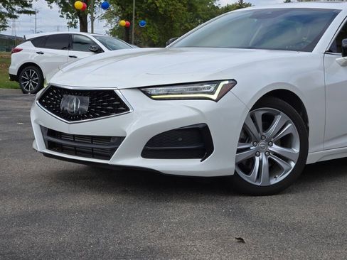 Used 2022 Acura TLX w/ Technology Package image 2