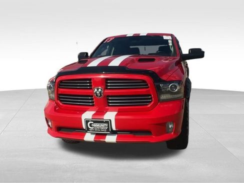 Used 2017 RAM 1500 Sport image 3